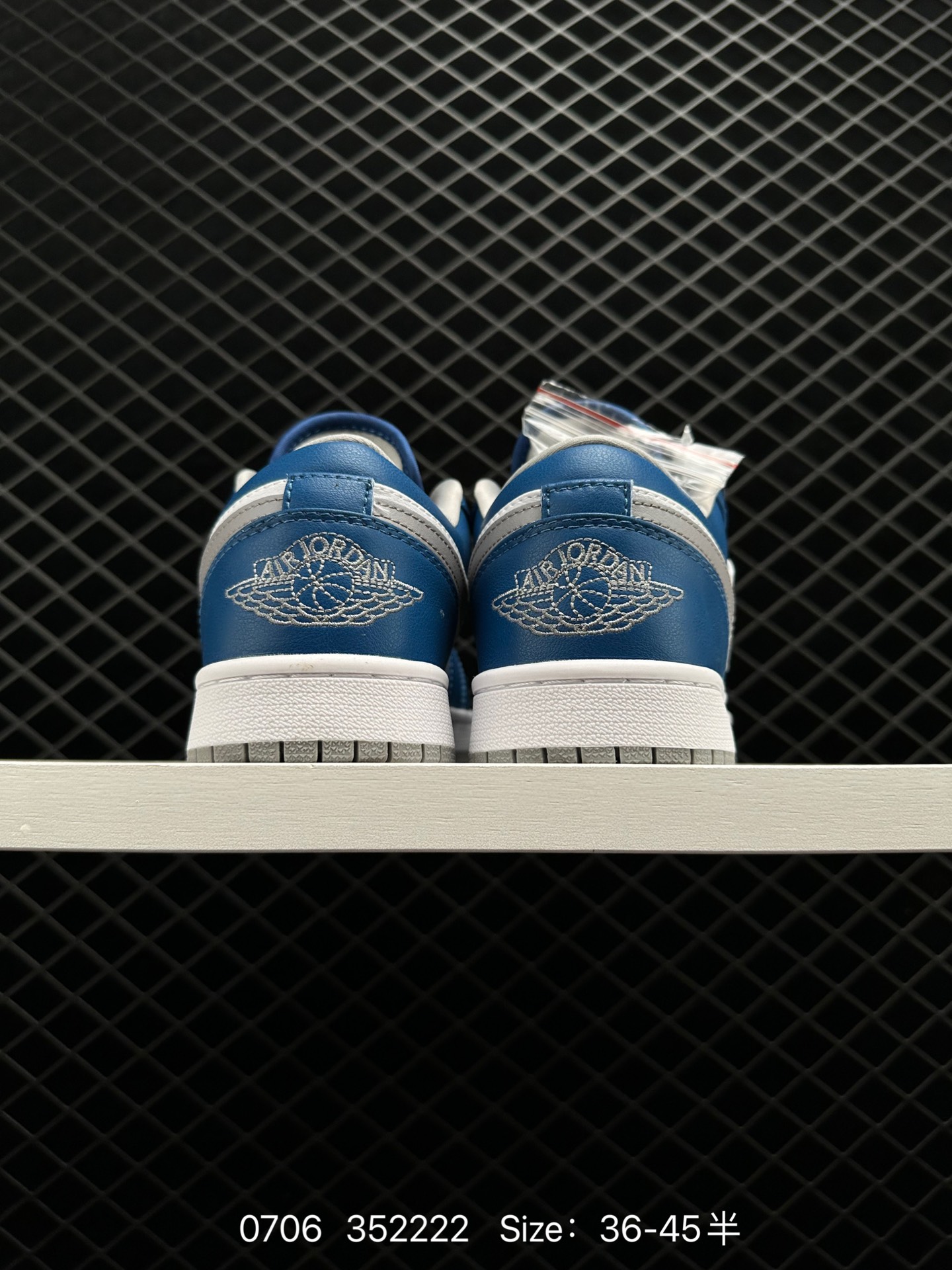 Nike Air Jordan 1 Mid